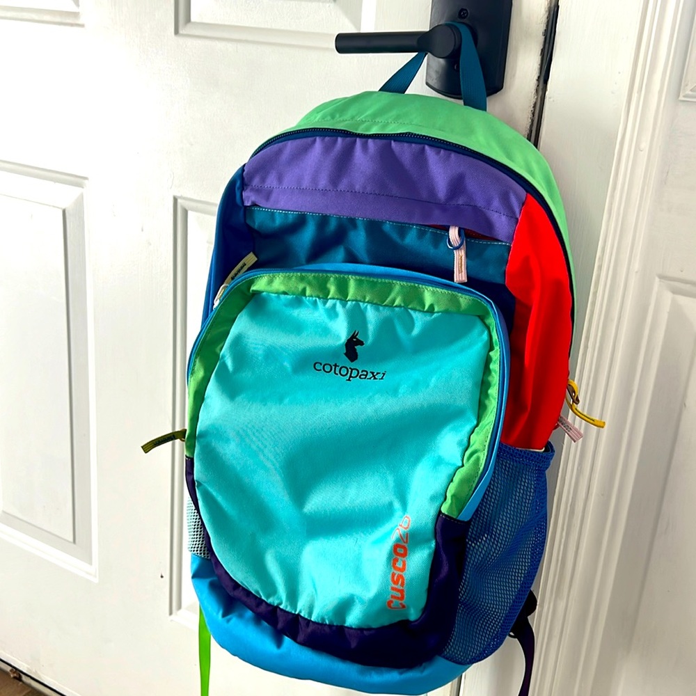 Cotopaxi 26L Backpack - Del Día - Del Día